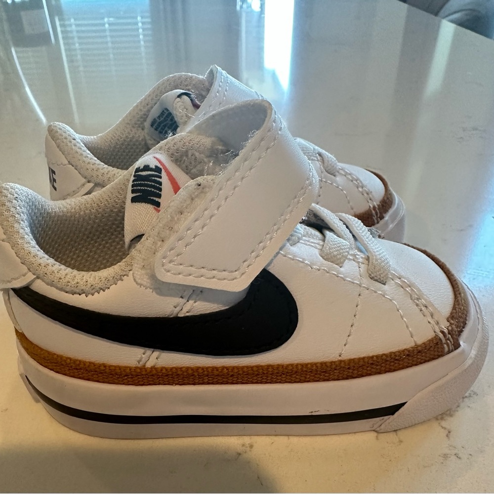 Nike court legacy 3c